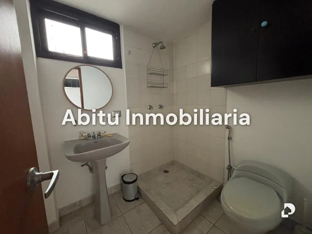 Casa en Alto Hatillo, Caracas – 16