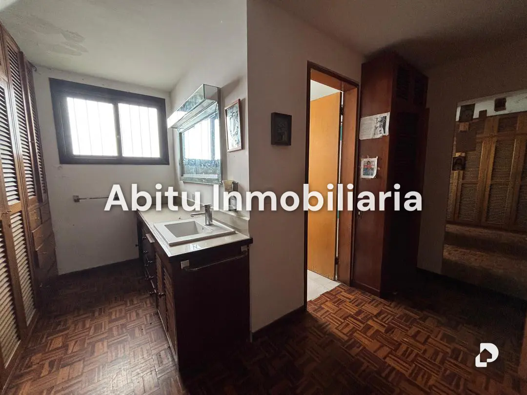 Casa en Alto Hatillo, Caracas – 12