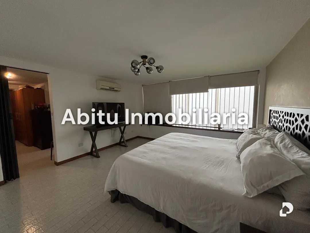 Casa en Alto Hatillo, Caracas – 15