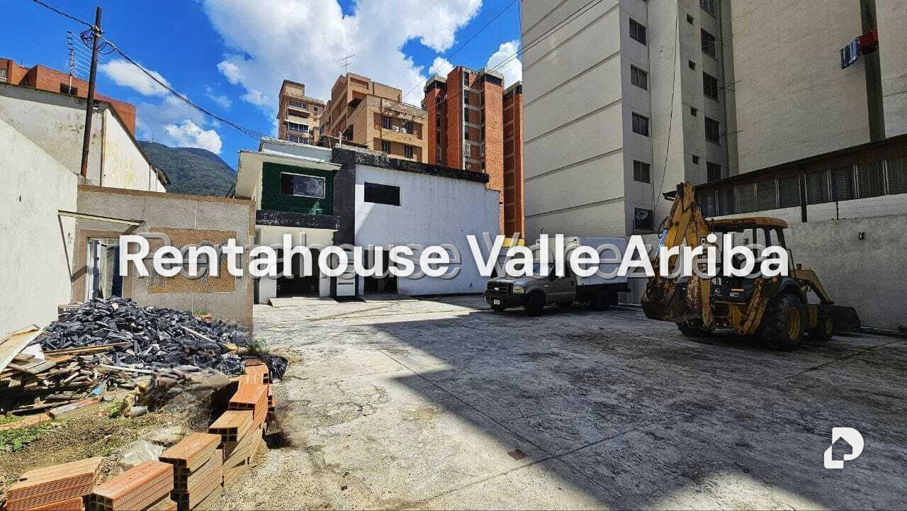 Edificio en La Florida, Caracas – 3