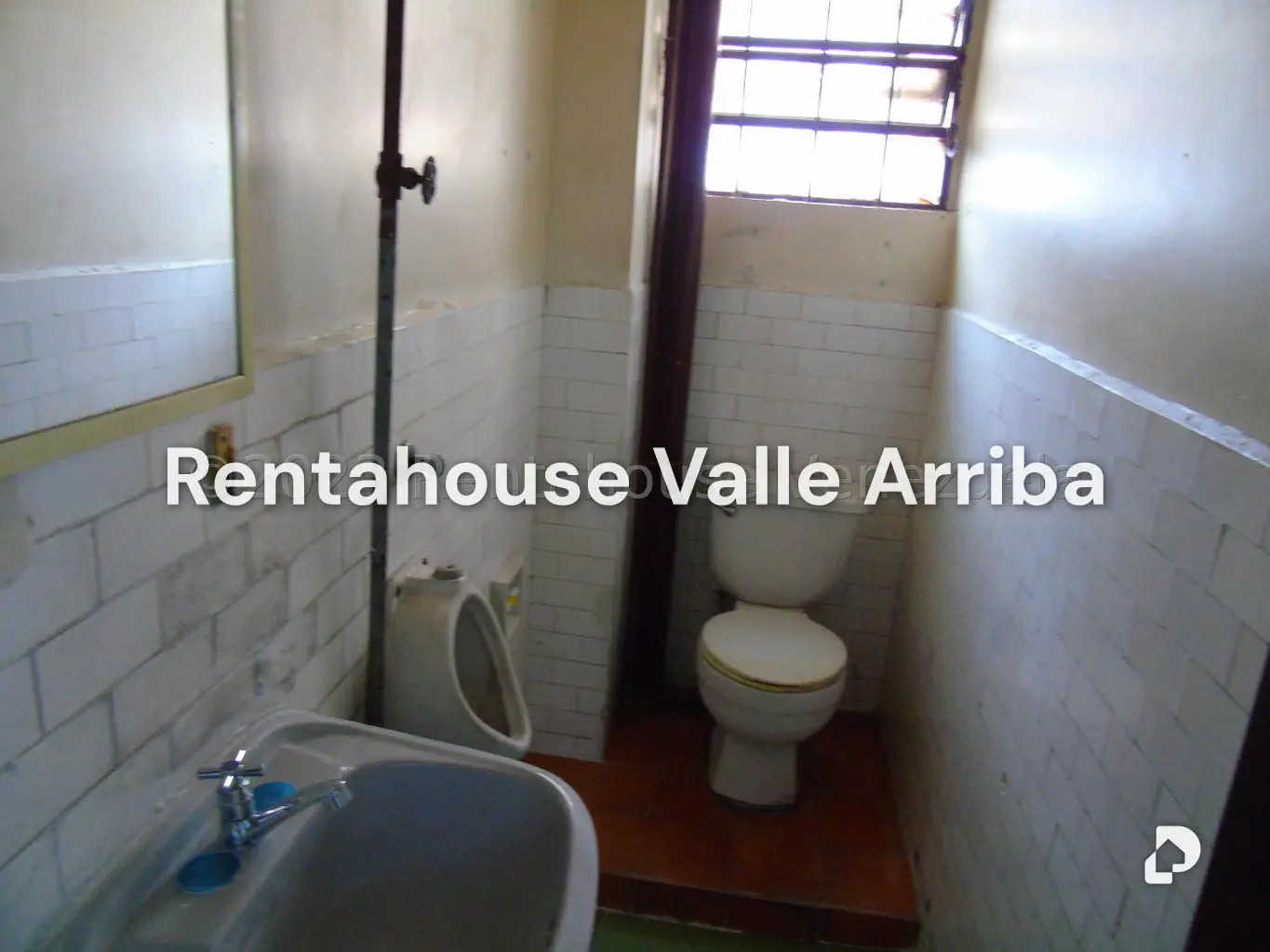 Local comercial en Parroquia La Candelaria, Caracas – 10