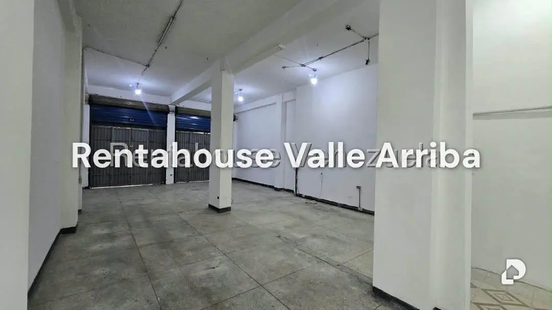 Local comercial en Parroquia La Candelaria, Caracas – 22