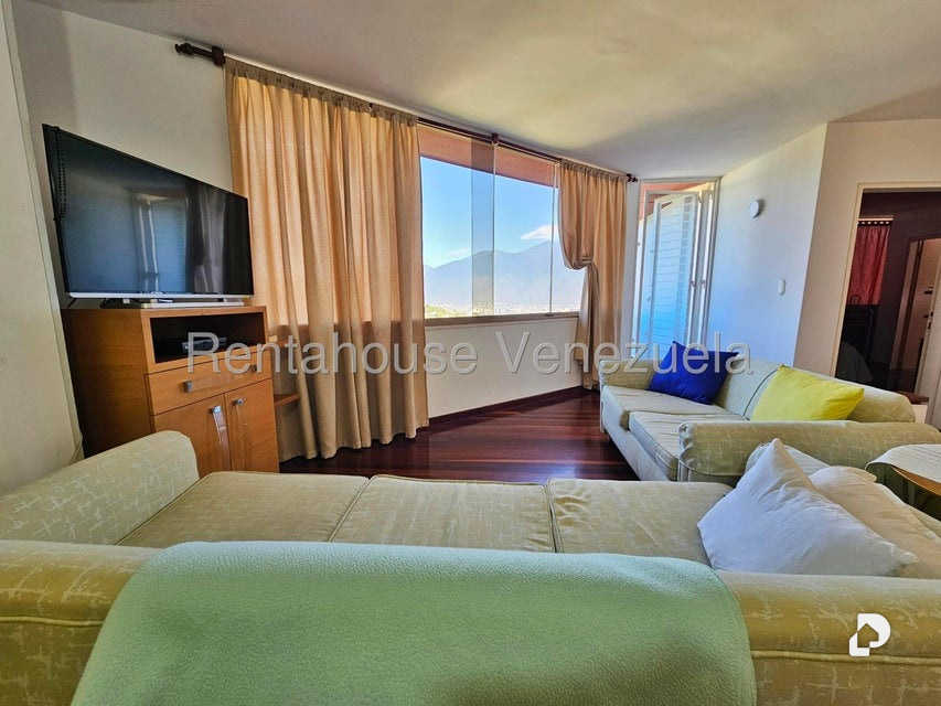 Casa en Sur 6, Caracas – 9