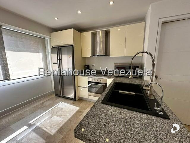 Apartamento en El Rosal, Caracas – 5