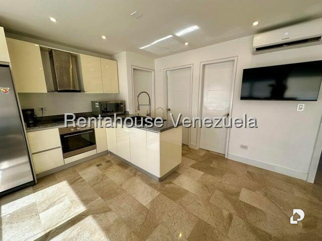 Apartamento en El Rosal, Caracas – 3