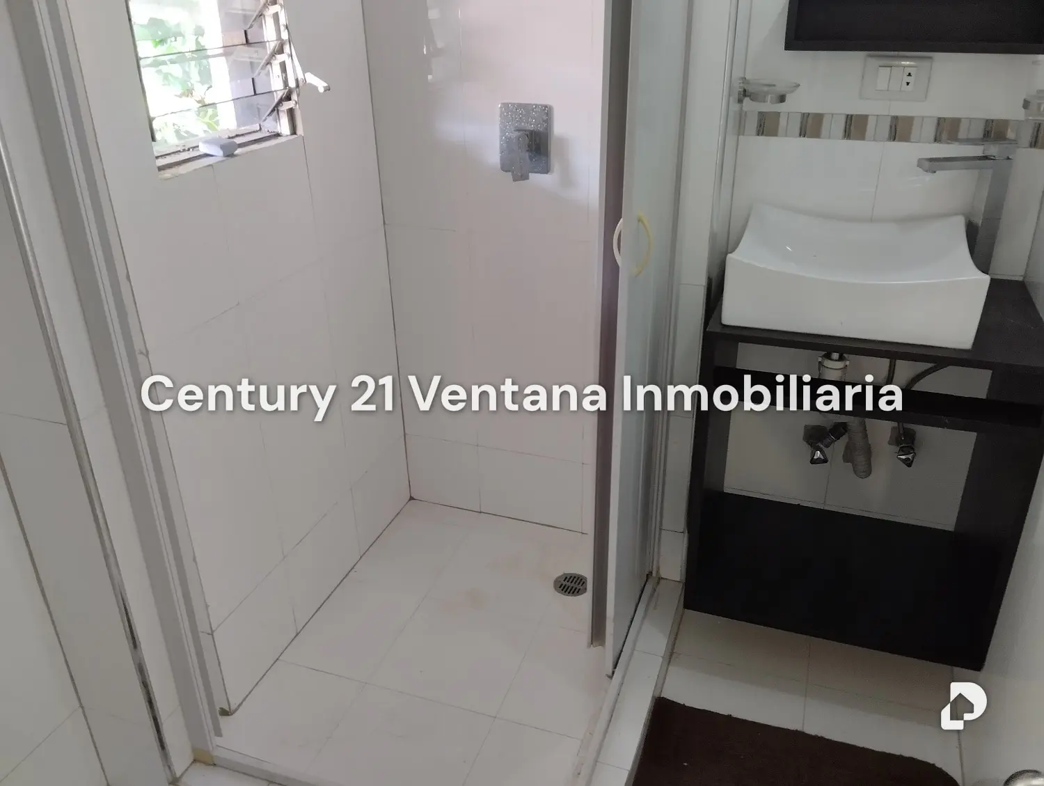 Casa en El Marqués, Caracas – 26
