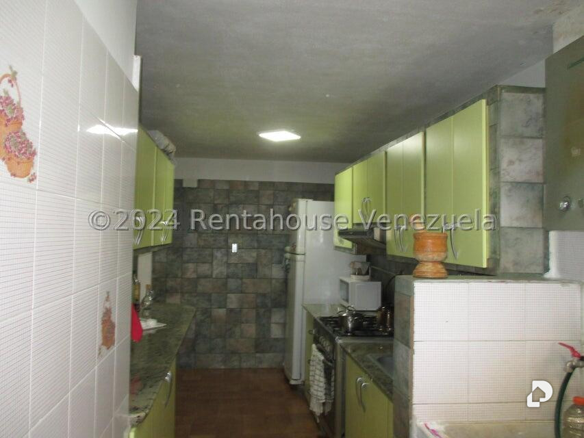 Apartamento en La California Norte, Caracas – 13