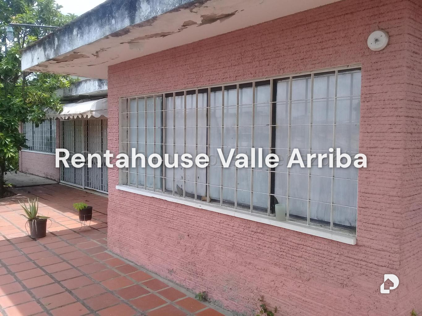 Casa en Altamira, Caracas – 18
