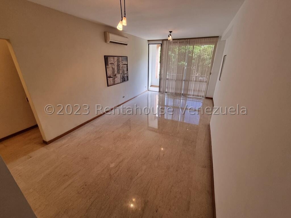 Apartamento en Campo Alegre, Caracas - 1