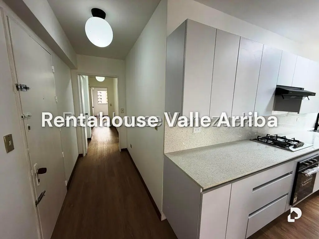 Apartamento en Los Palos Grandes, Caracas – 17