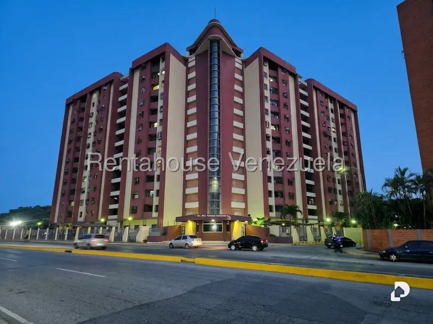 Apartamento en Urbanización Base Aragua, Maracay – 1