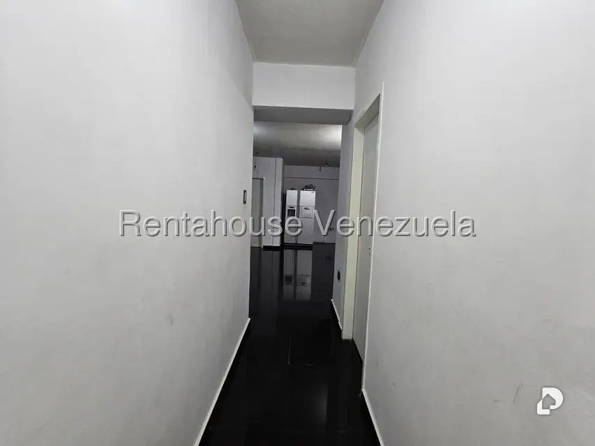 Apartamento en Urbanización Base Aragua, Maracay – 11