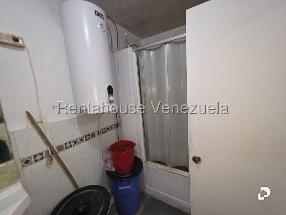Apartamento en Parque Central, Caracas – 28