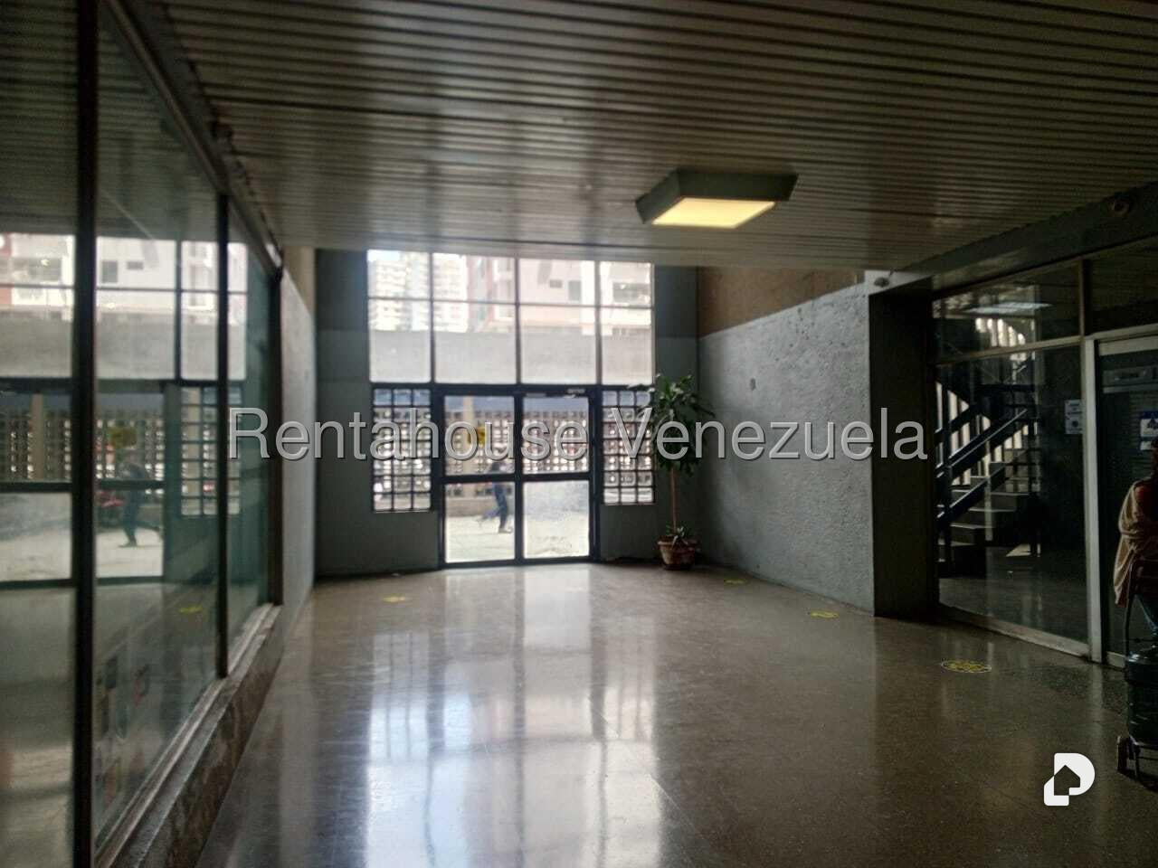 Apartamento en Parque Central, Caracas – 11
