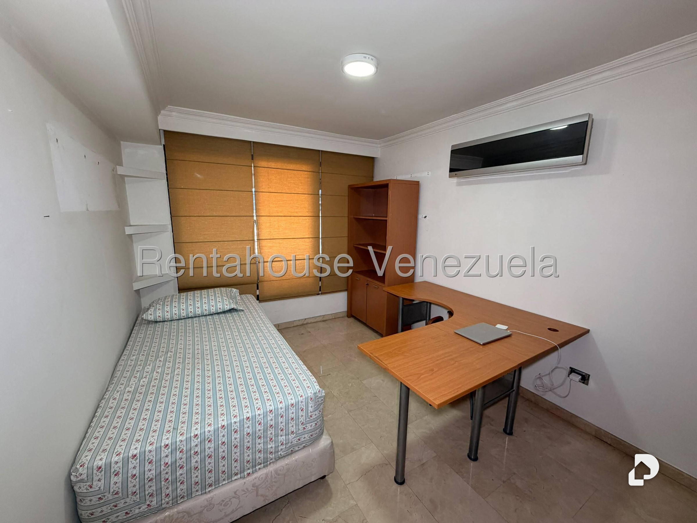 Apartamento en Prados del Este, Caracas – 11