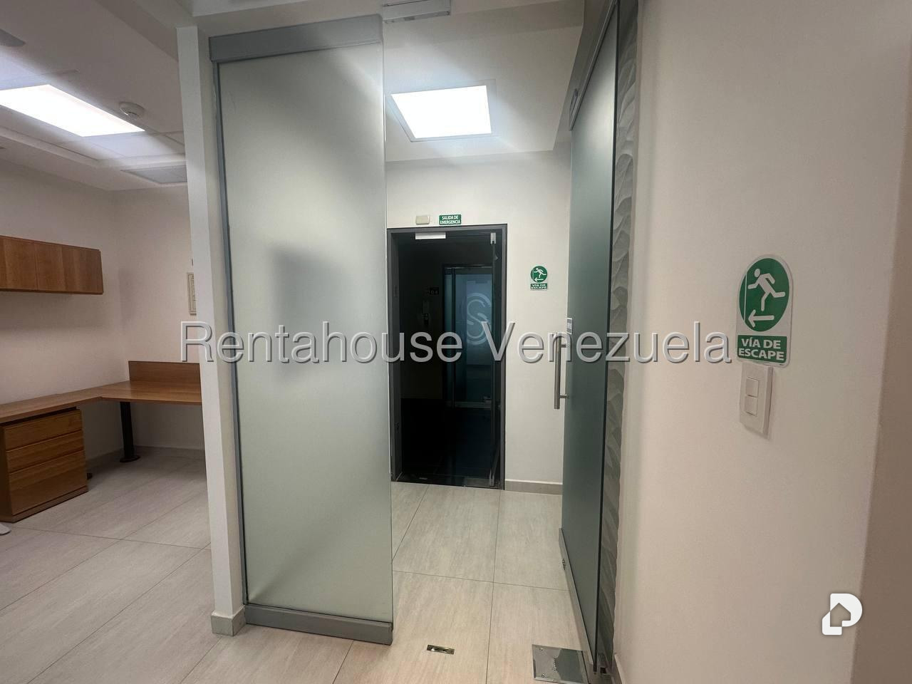 Oficina en Macaracuay, Caracas – 14