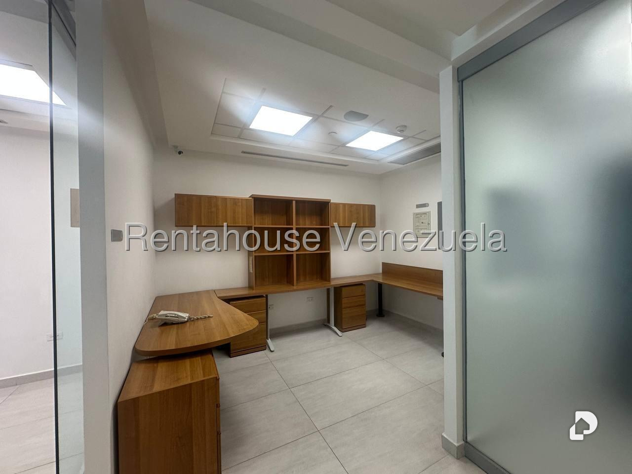 Oficina en Macaracuay, Caracas – 13