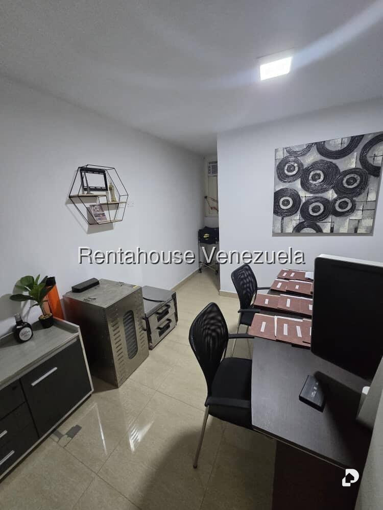 Casa en Las Acacias, Caracas – 11