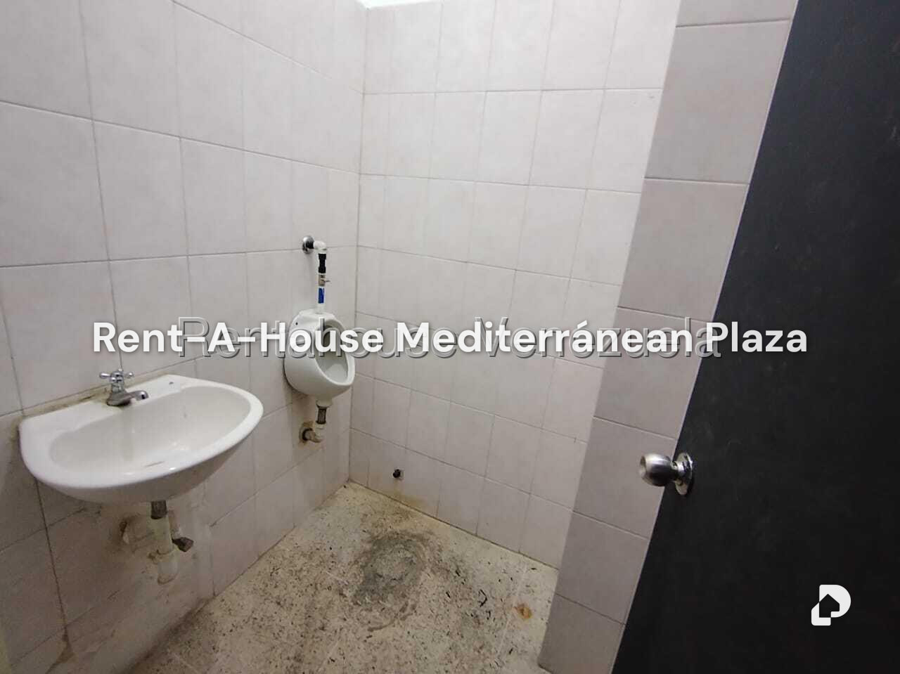 Local comercial en Güigüe – 11