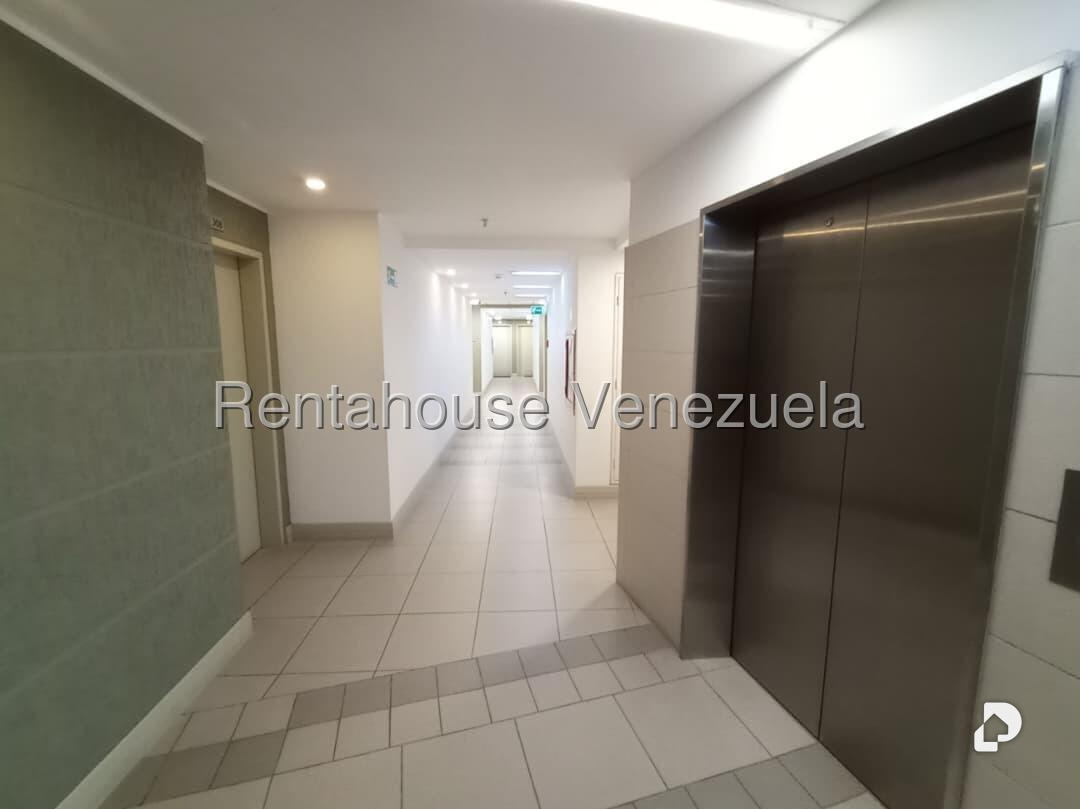 Oficina en Santa Paula, Caracas – 4