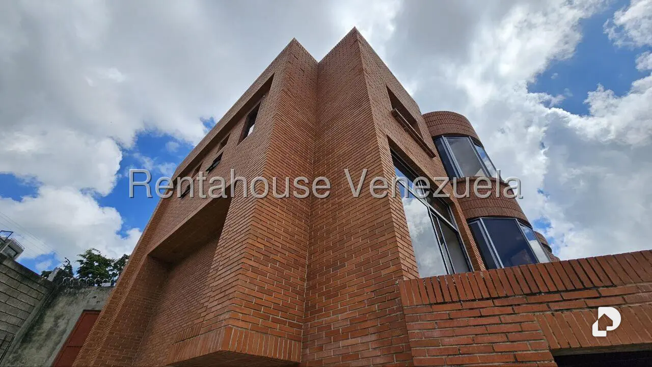 Casa en Los Samanes, Caracas – 9