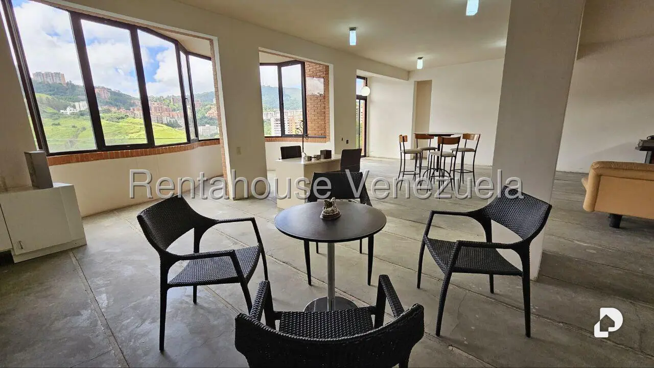 Casa en Los Samanes, Caracas – 29