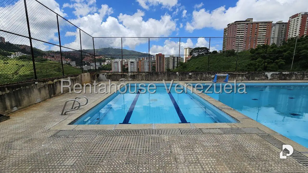 Casa en Los Samanes, Caracas – 18