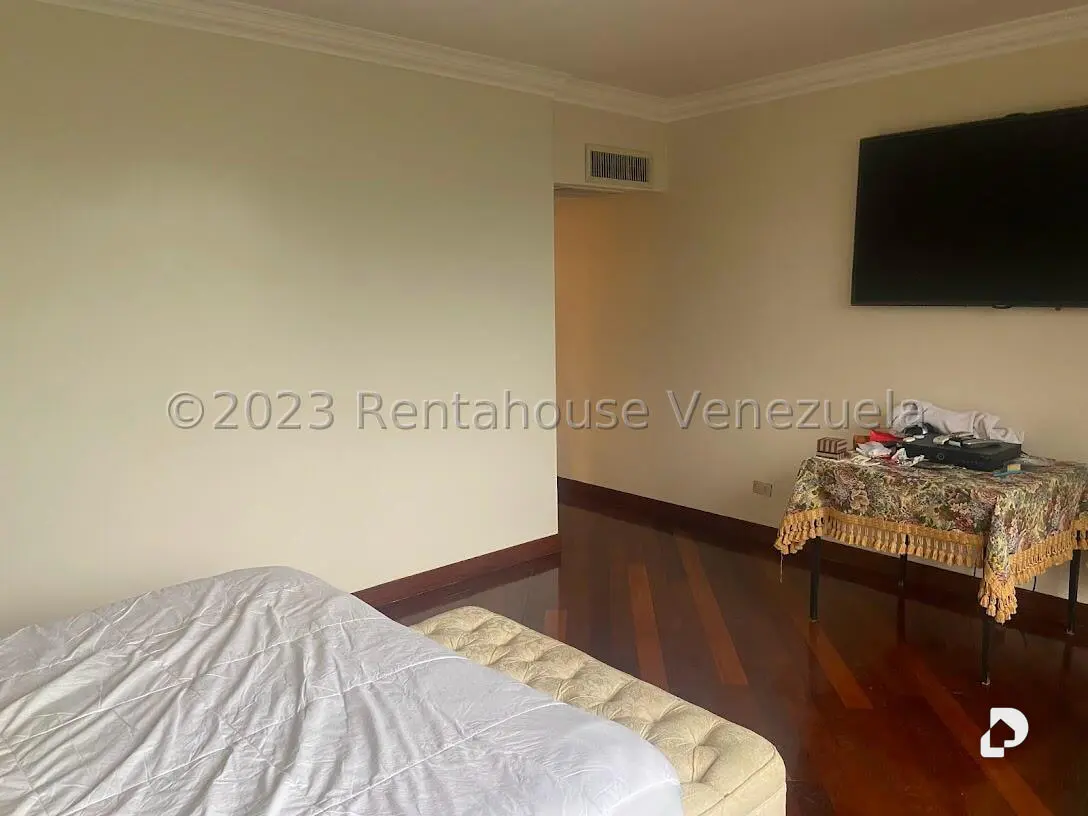 Apartamento en Colinas de Valle Arriba, Caracas – 24