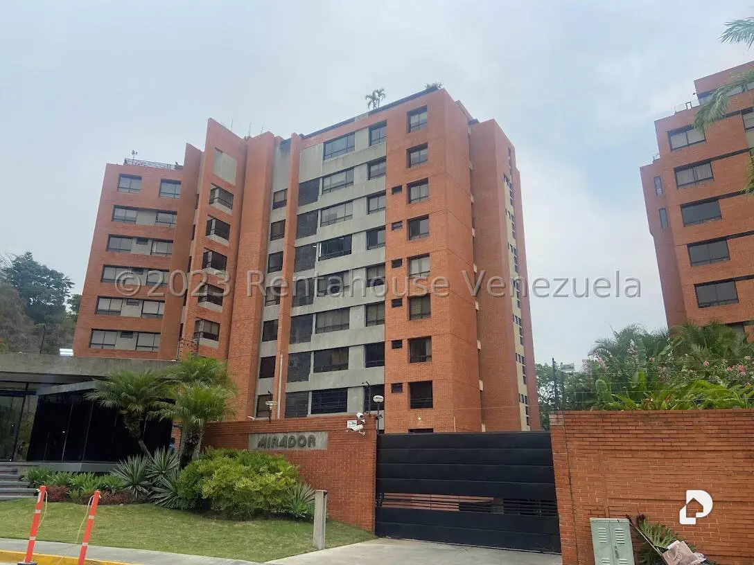 Apartamento en Colinas de Valle Arriba, Caracas – 1