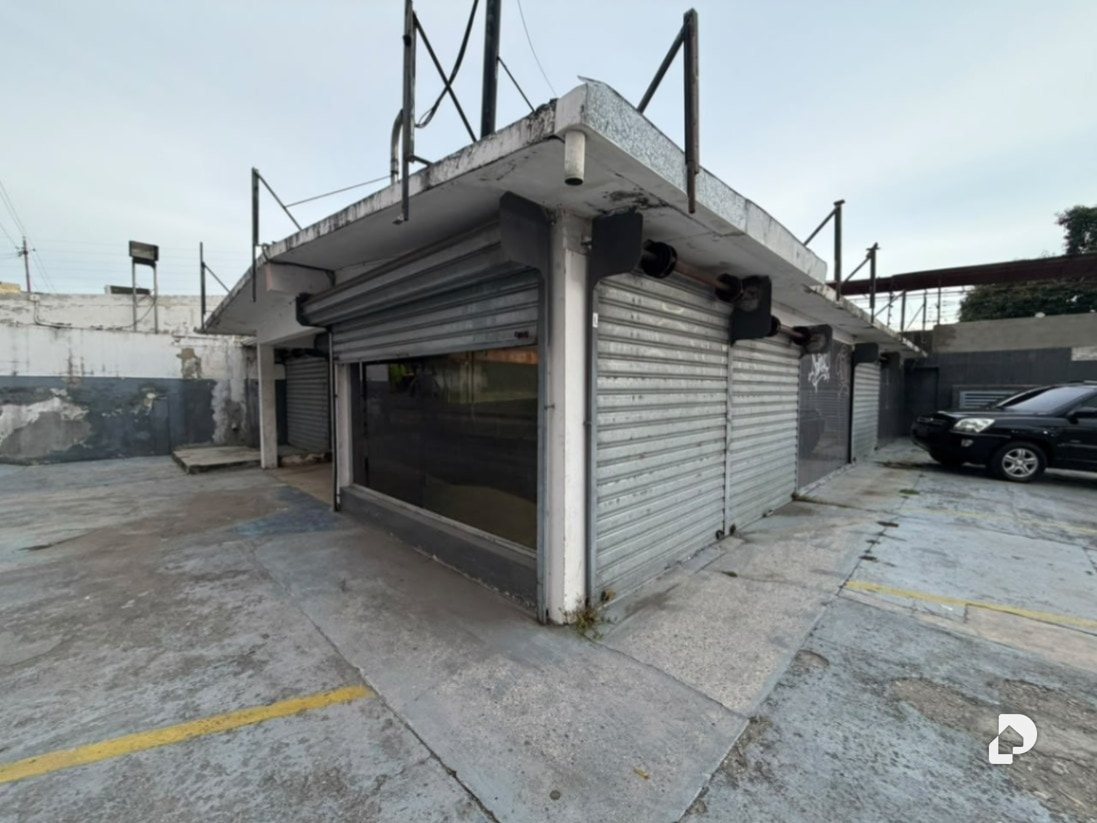 Local comercial en Urbanización Fundalara, Barquisimeto – 1