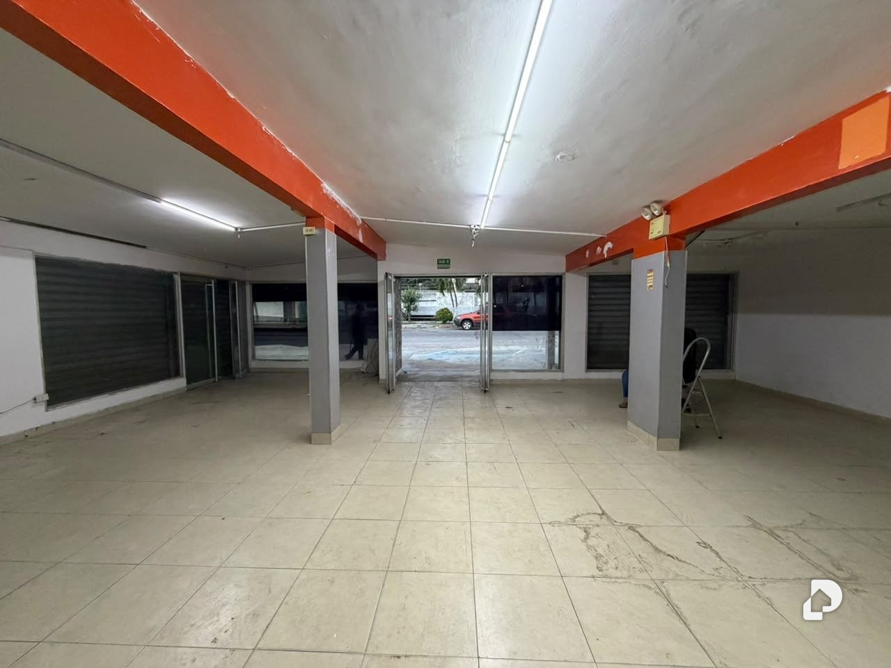 Local comercial en Urbanización Fundalara, Barquisimeto – 10