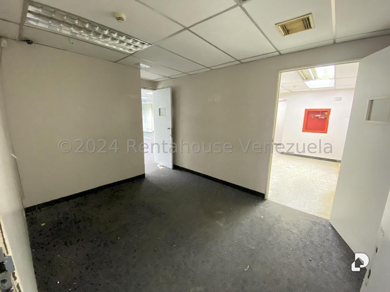 Local comercial en San Bernardino, Caracas – 18