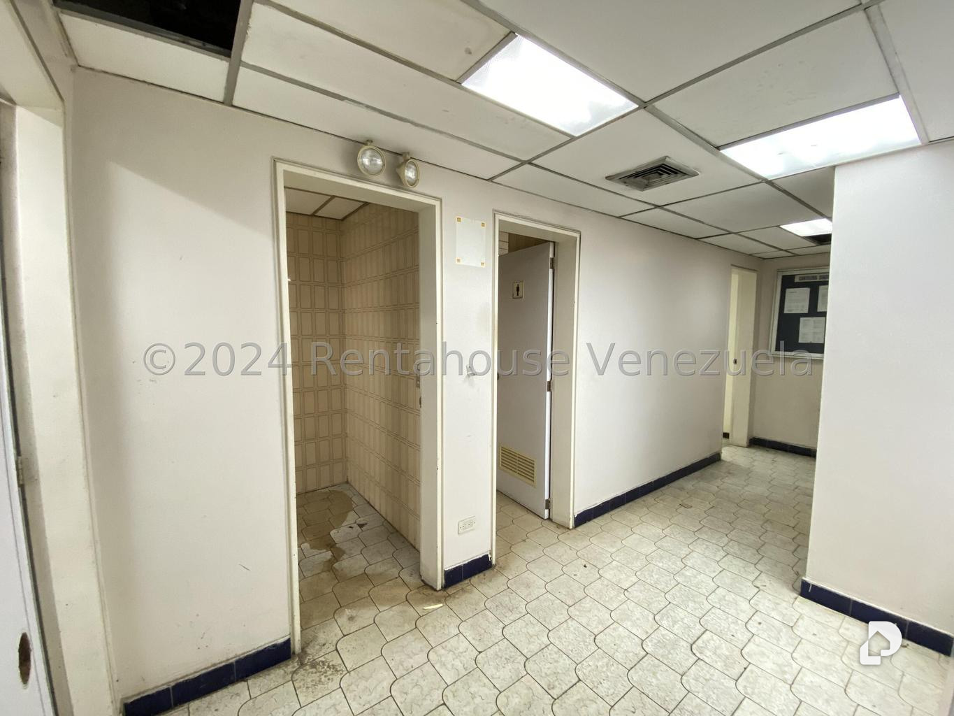 Local comercial en San Bernardino, Caracas – 20