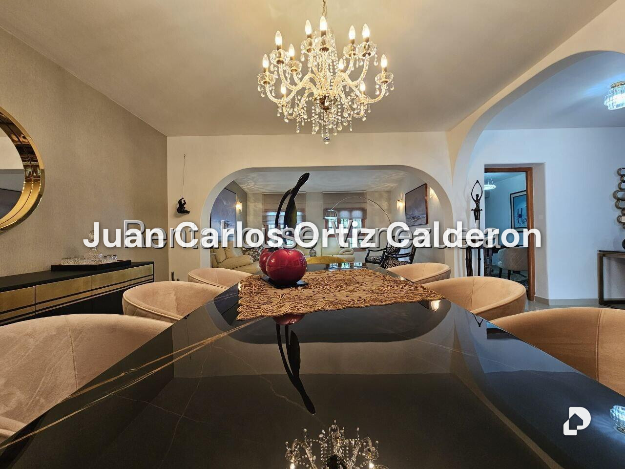 Casa en Cumbres de Curumo, Caracas – 17