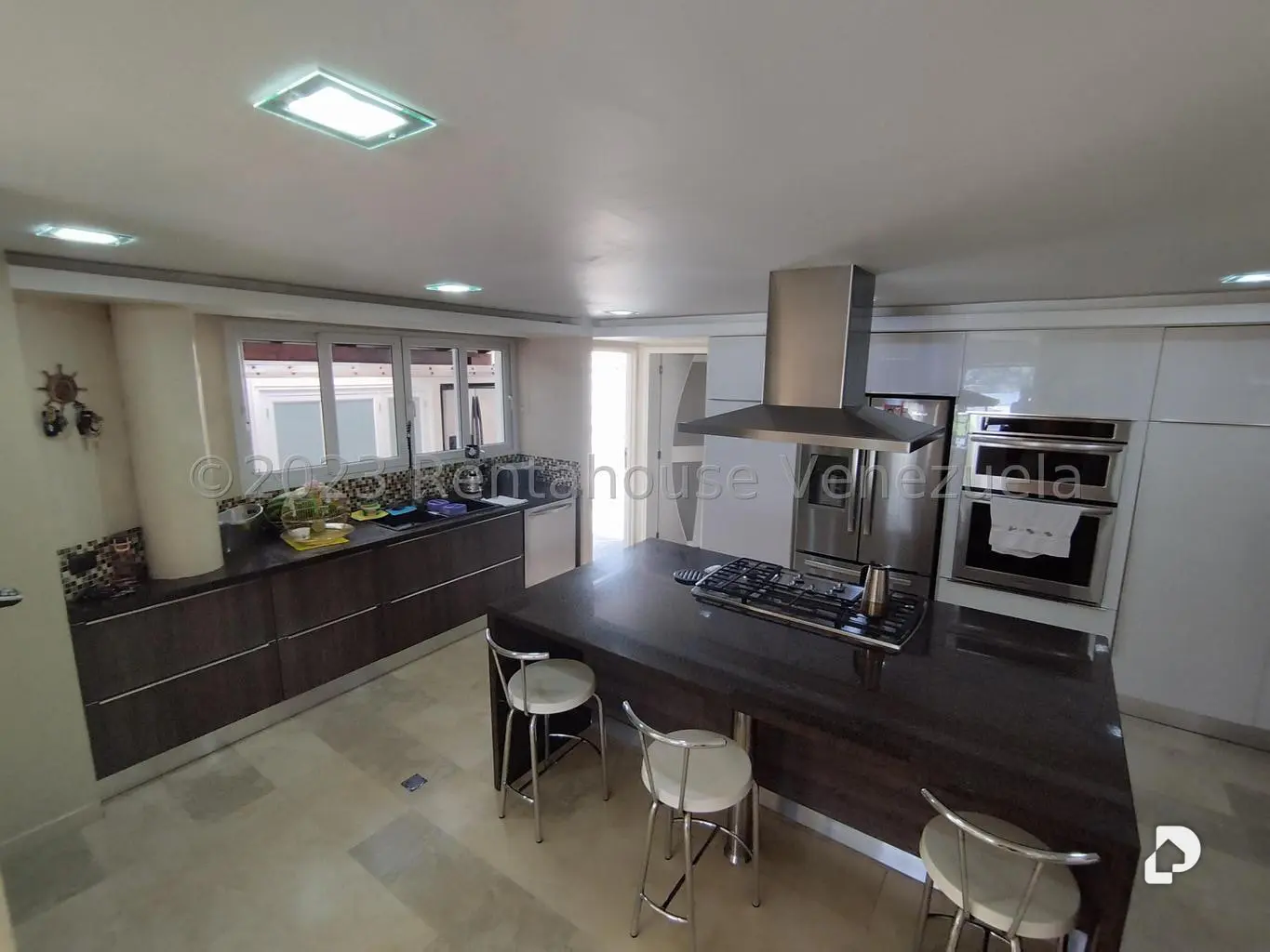 Casa en Prados del Este, Caracas – 11