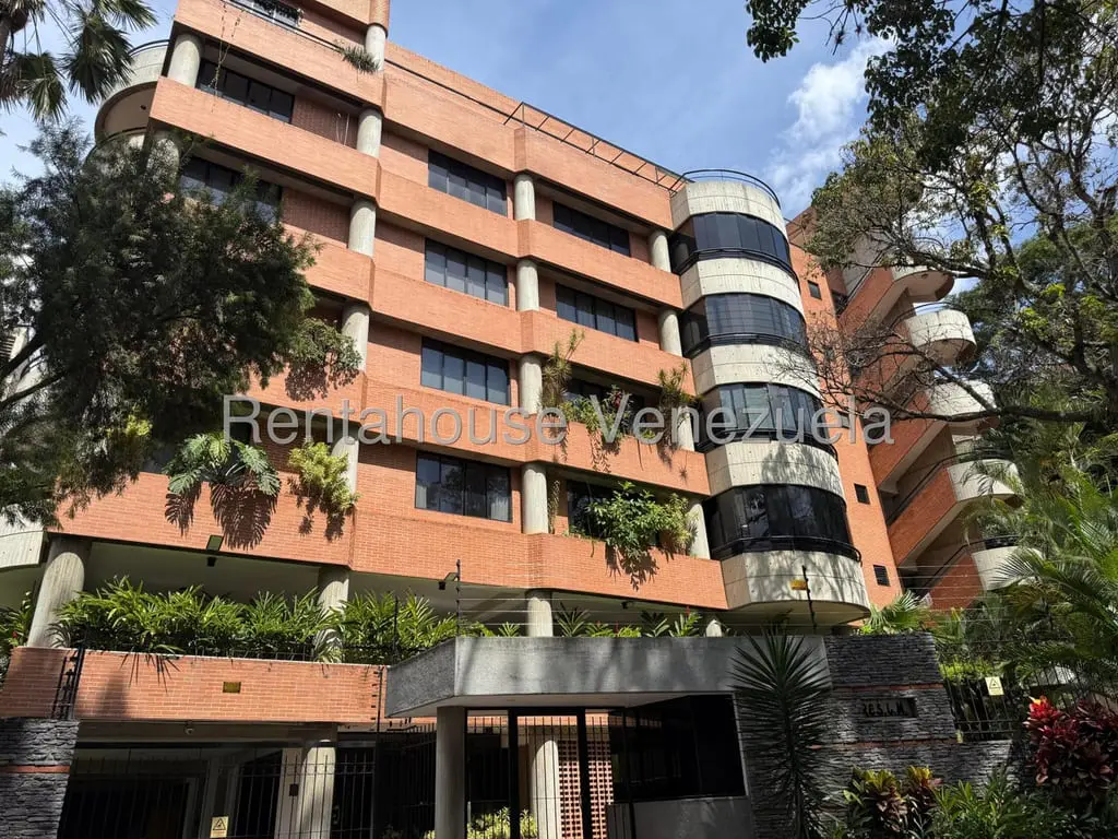Apartment in Lomas de Las Mercedes, Caracas - 1