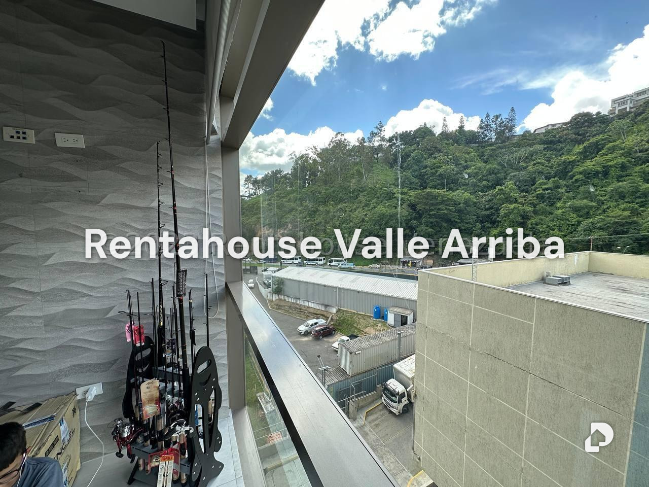 Local comercial en Macaracuay, Caracas – 23