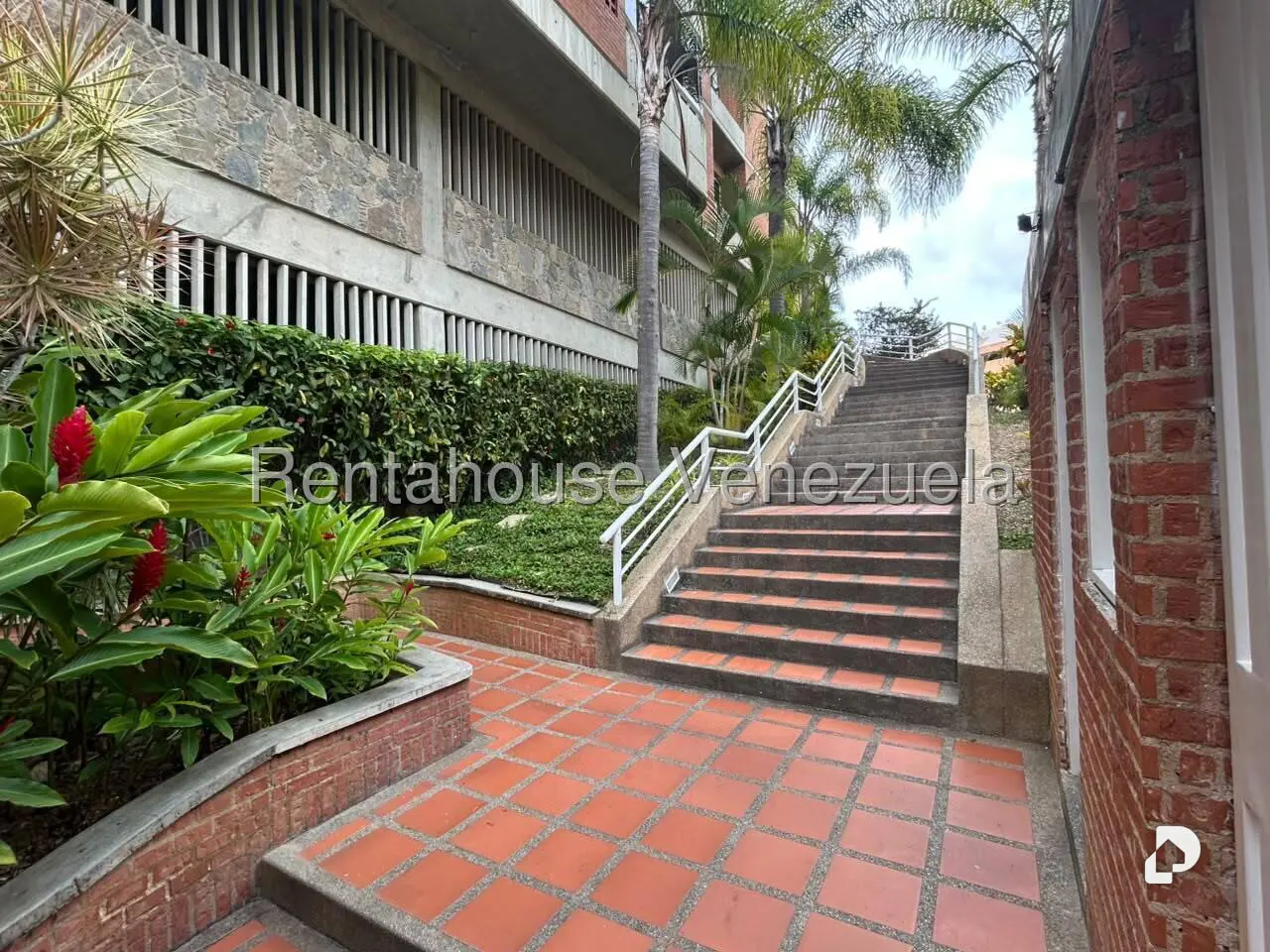 Apartamento en Lomas del Sol, Caracas