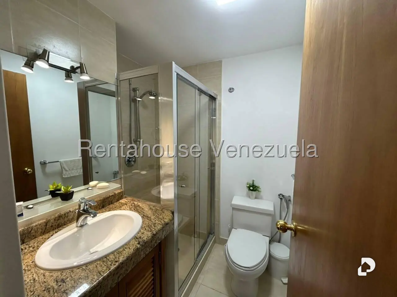 Apartamento en Lomas del Sol, Caracas