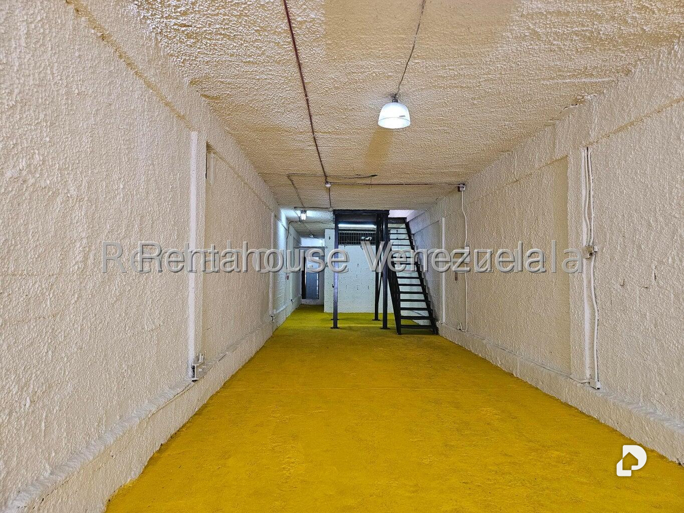 Warehouse in La Yaguara, Caracas – 35