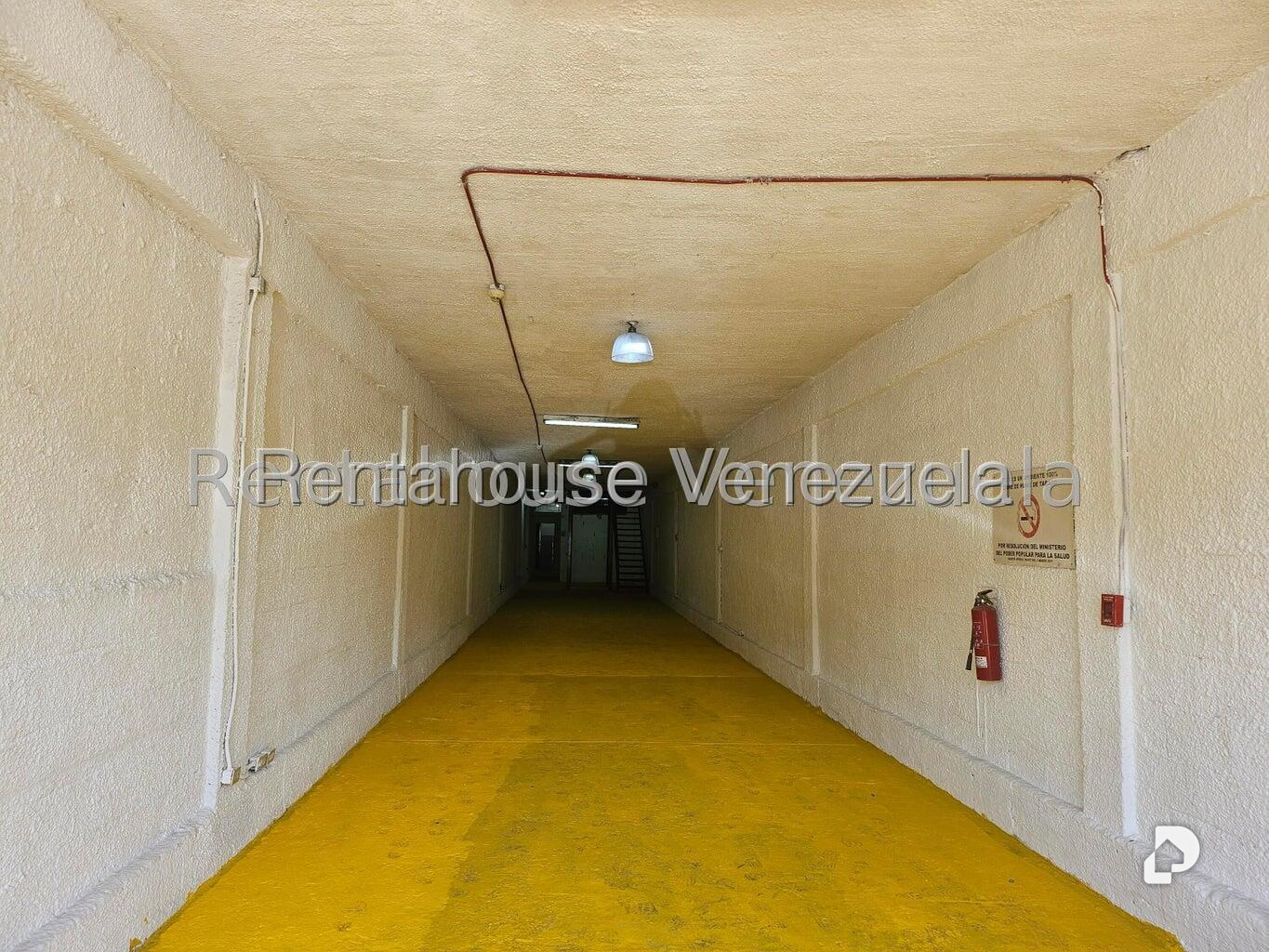 Warehouse in La Yaguara, Caracas – 34