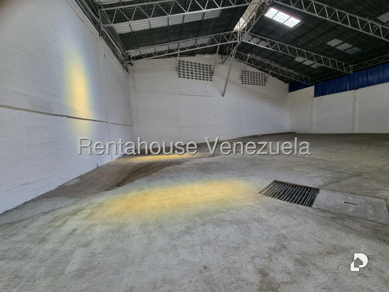 Warehouse in La Yaguara, Caracas – 15
