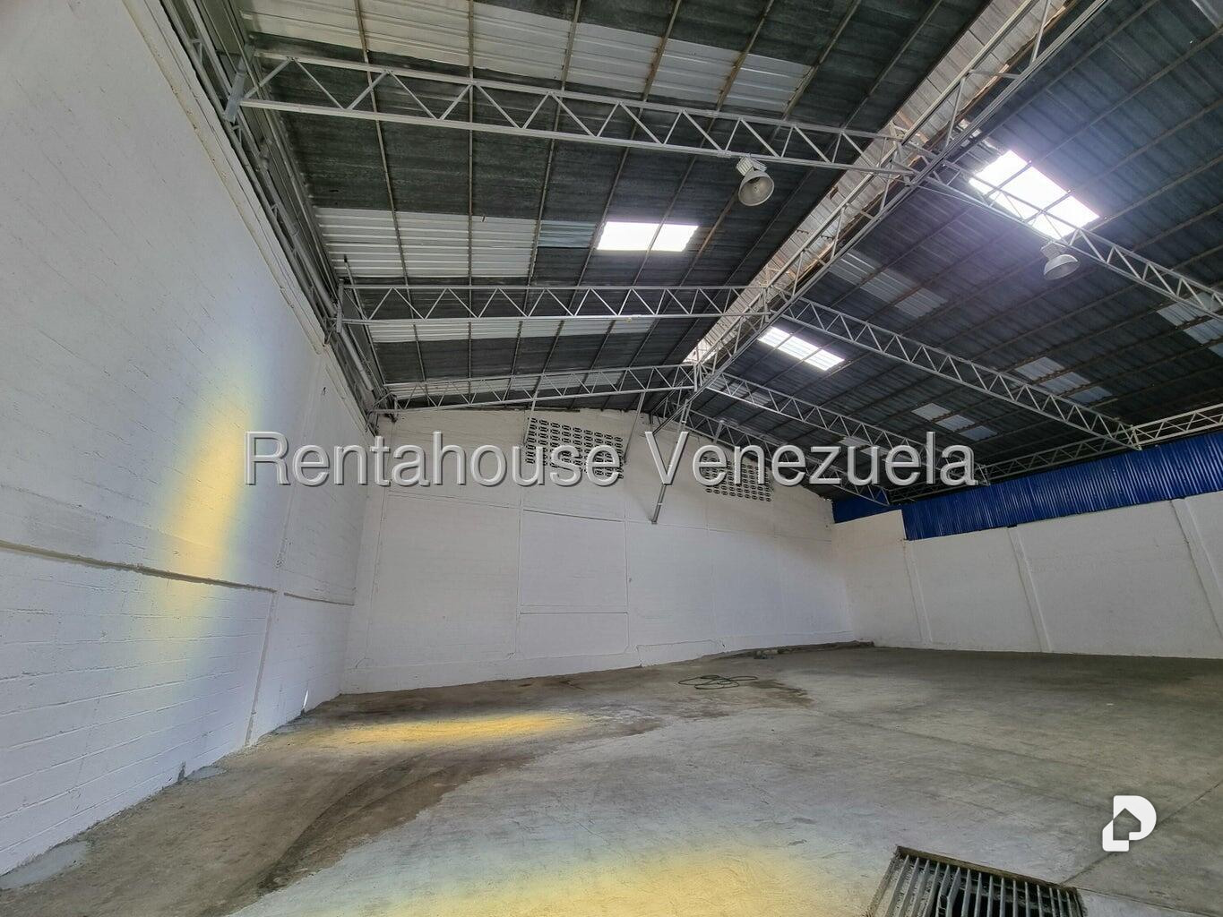Warehouse in La Yaguara, Caracas – 13