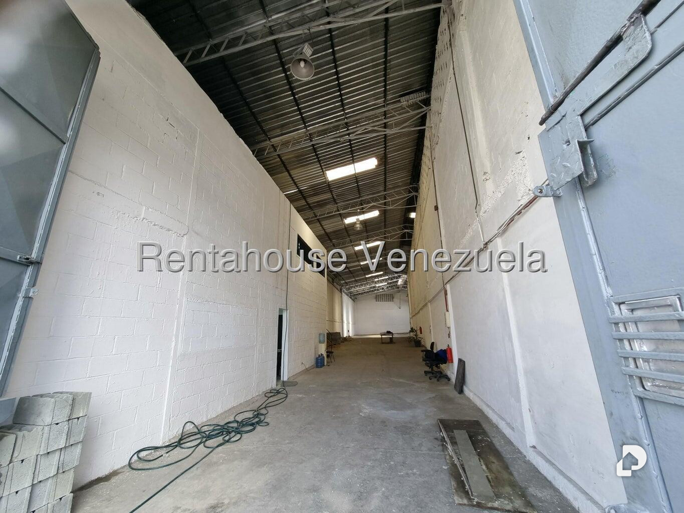 Warehouse in La Yaguara, Caracas – 9