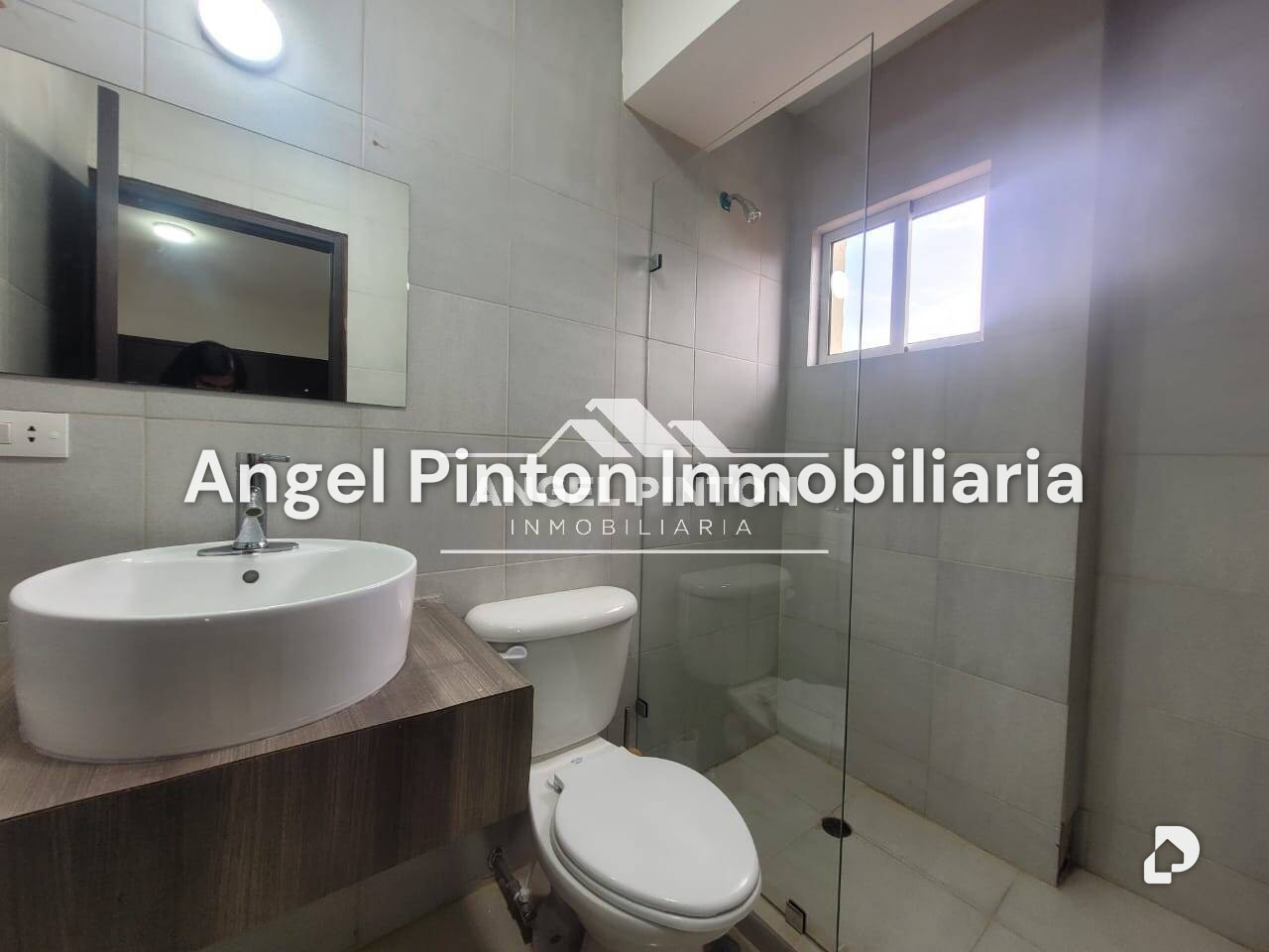 Apartamento en Avenida Cecilio Acosta, Maracaibo – 10