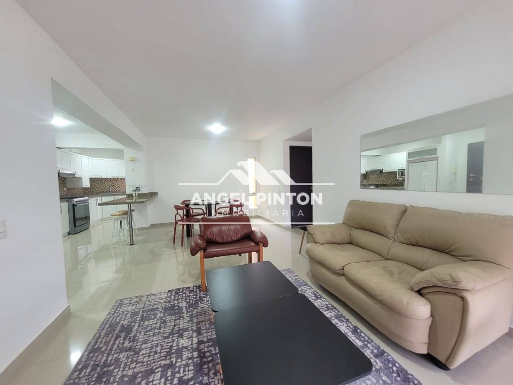 Apartamento en Avenida Cecilio Acosta, Maracaibo - 1
