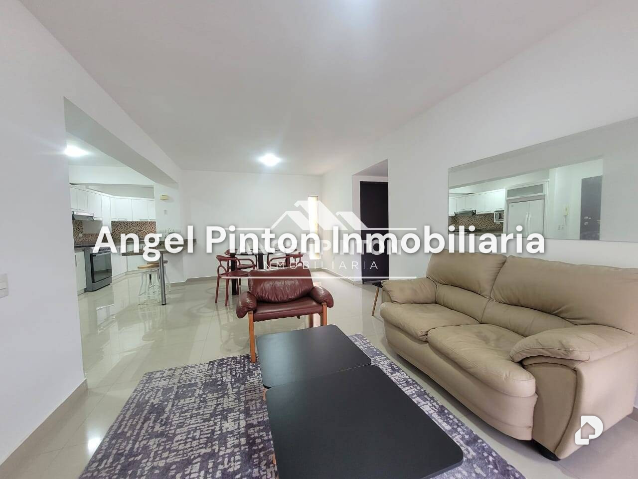 Apartamento en Avenida Cecilio Acosta, Maracaibo – 1