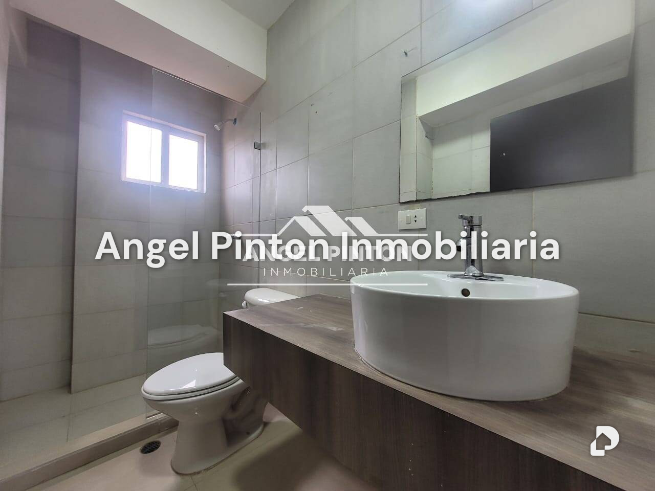 Apartamento en Avenida Cecilio Acosta, Maracaibo – 12