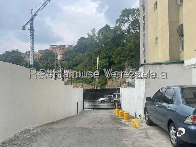 Apartamento en Guaicay, Caracas – 18