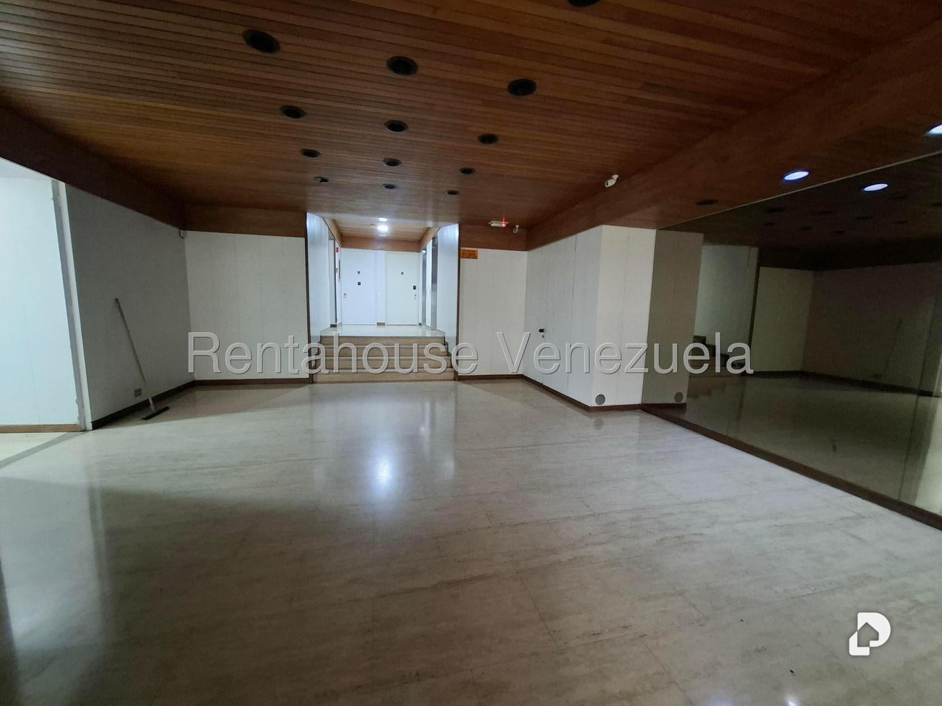 Apartamento en Manzanares, Caracas – 3